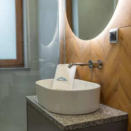 Invest Widok 800 C5 Apartman